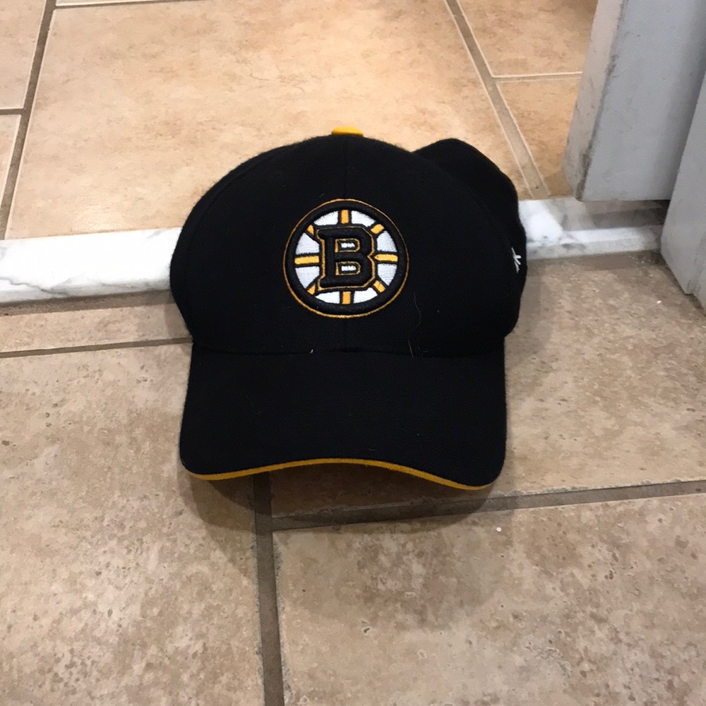 Bruins baseball hat